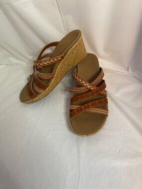 Skechers Beverlee - wedge Strappy Sandals in brown, Women's size 7